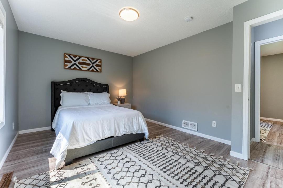 Photo of Bedroom in Columbia Heights