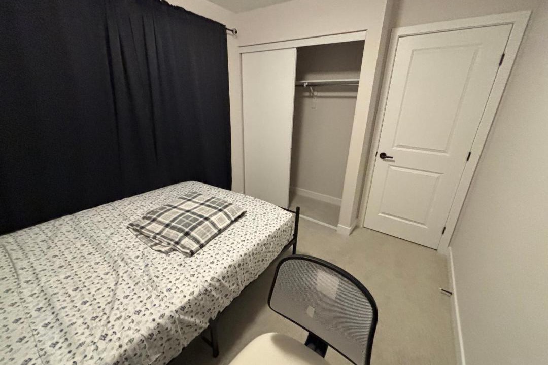 Photo of Bedroom in Ottawa Division