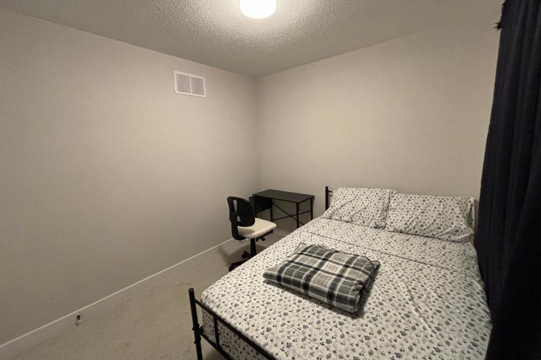 Photo of Bedroom in Ottawa Division