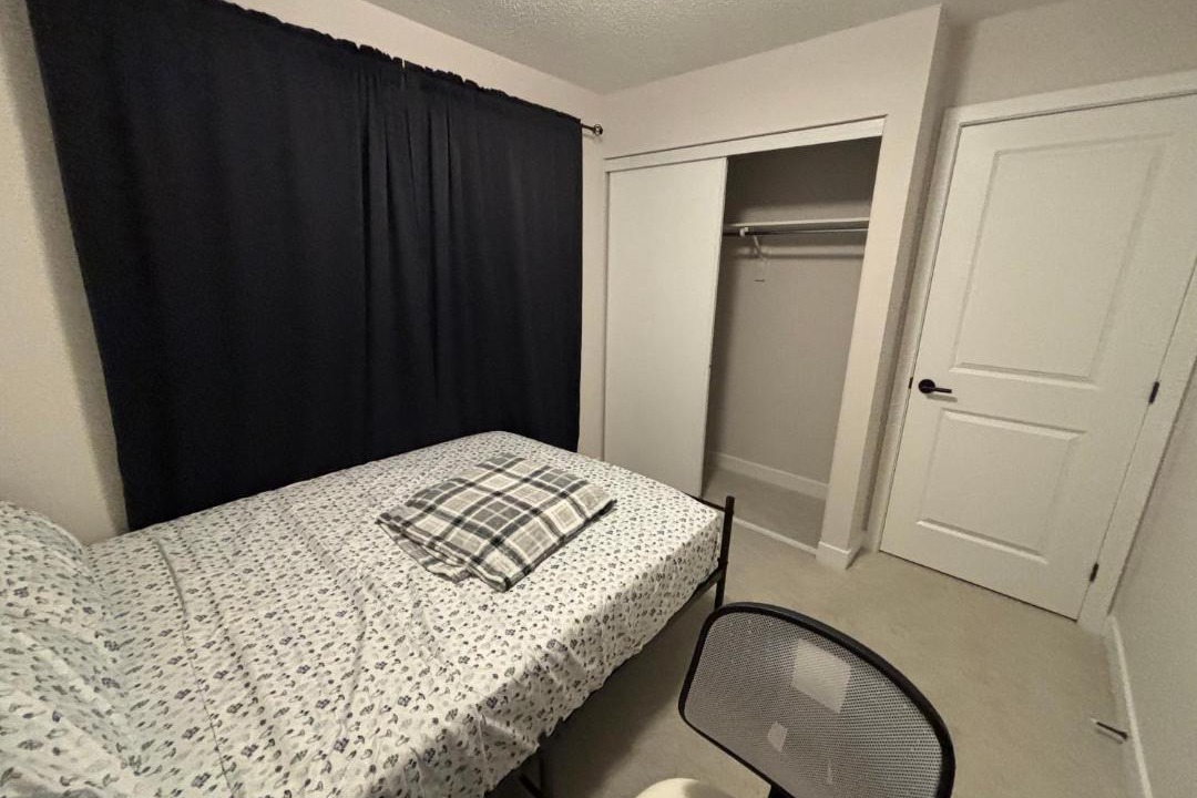 Photo of Bedroom in Ottawa Division
