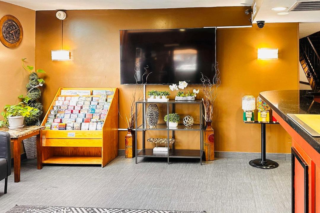 Photo of Livingroom in Merriam Park