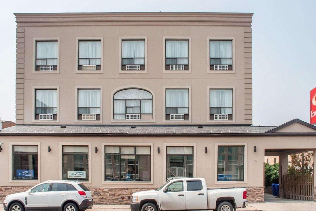 Photo of Buildings in Woodstock