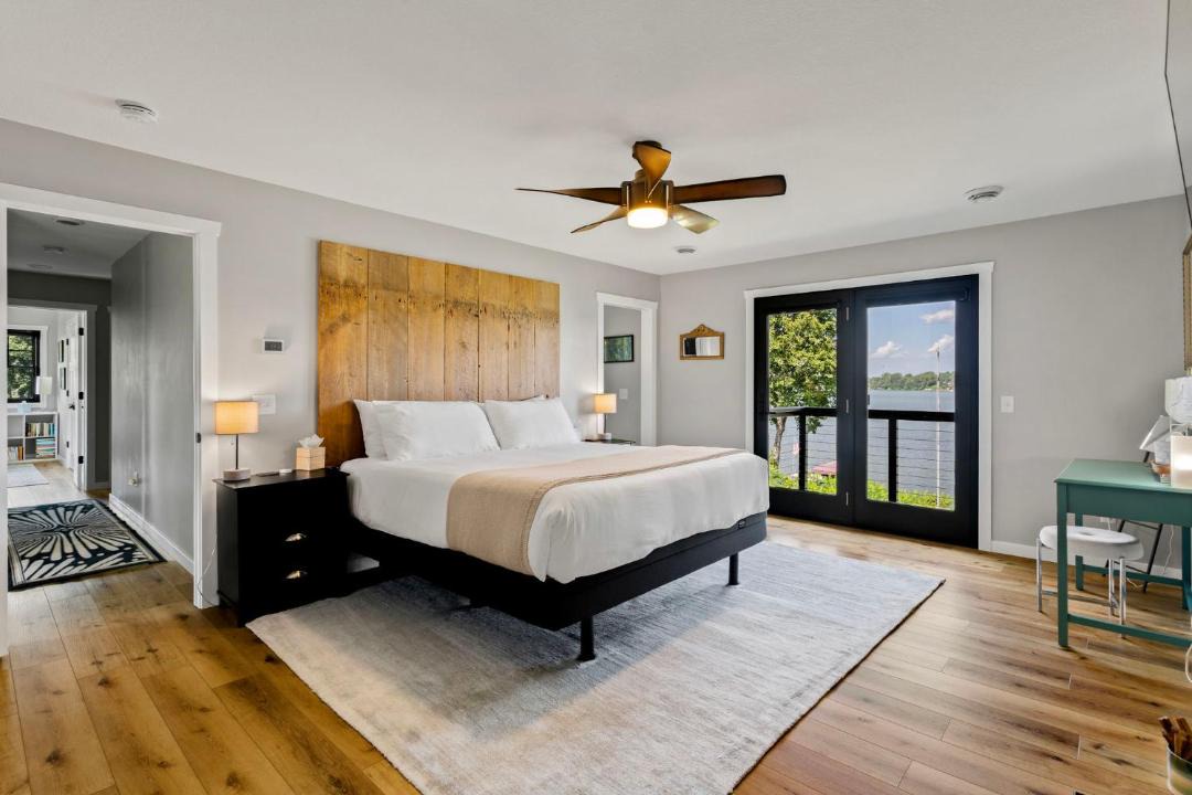Photo of Bedroom in Lindstrom