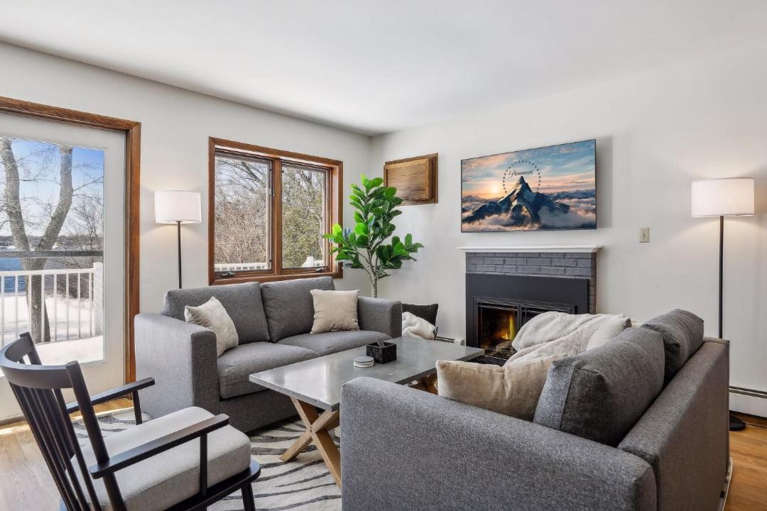 Photo of Livingroom in Ramsey County