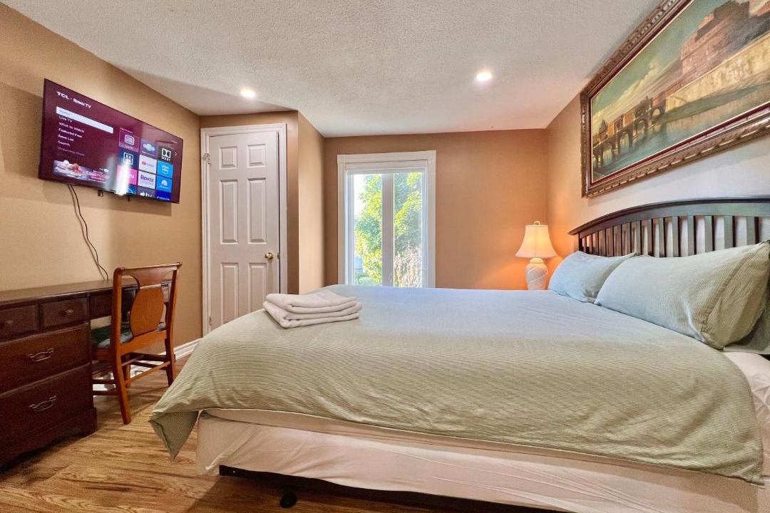 Photo of Bedroom in Richmond Hill