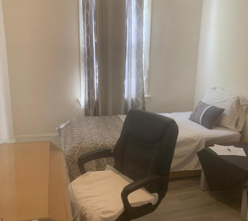 Photo of Livingroom in Sandy Hill