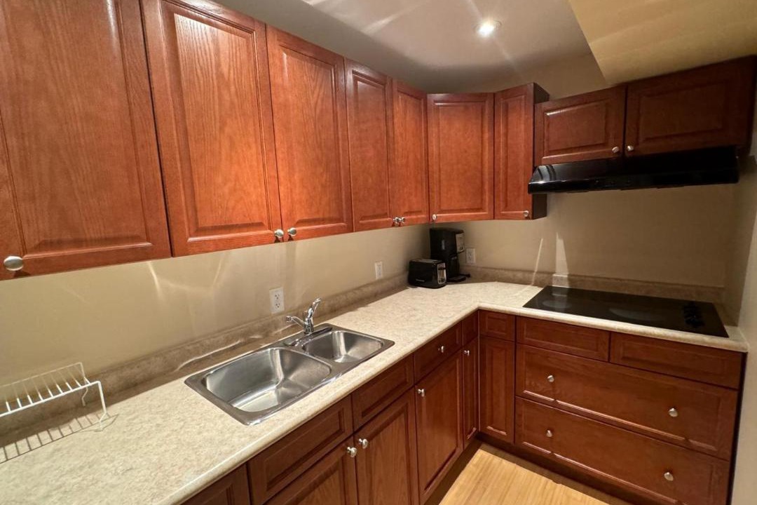 Photo of Kitchen in Clarkson-Lorne Park