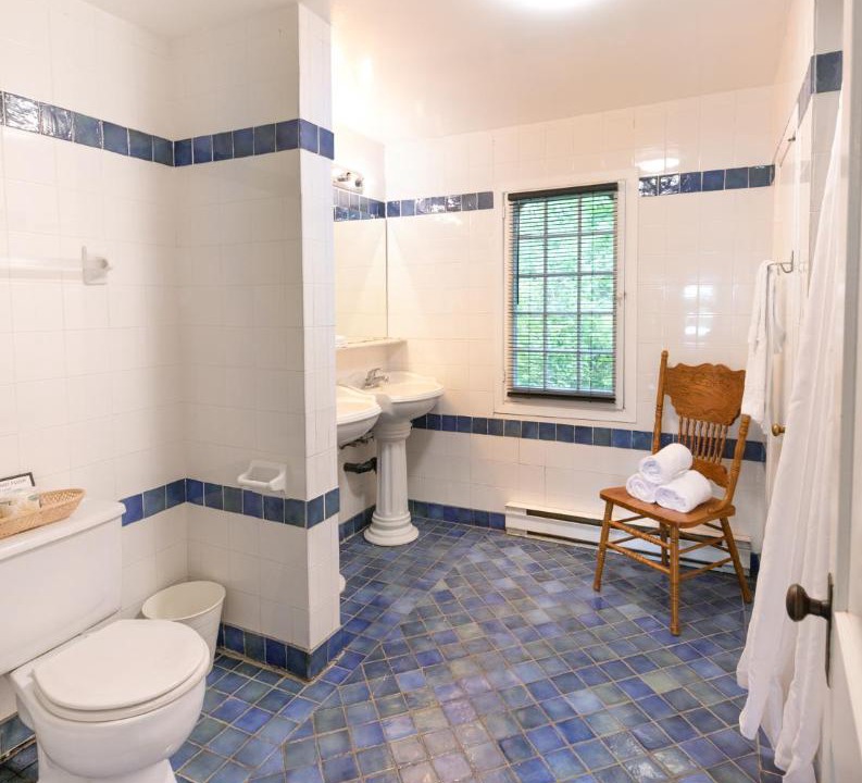 Photo of Bathroom in Haliburton