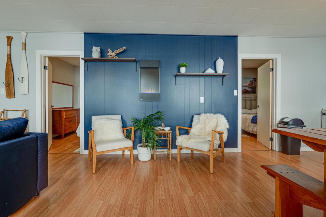Photo of Livingroom in Algonquin Highlands