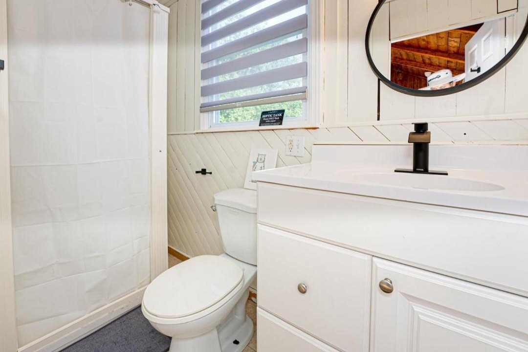 Photo of Bathroom in Magnetawan