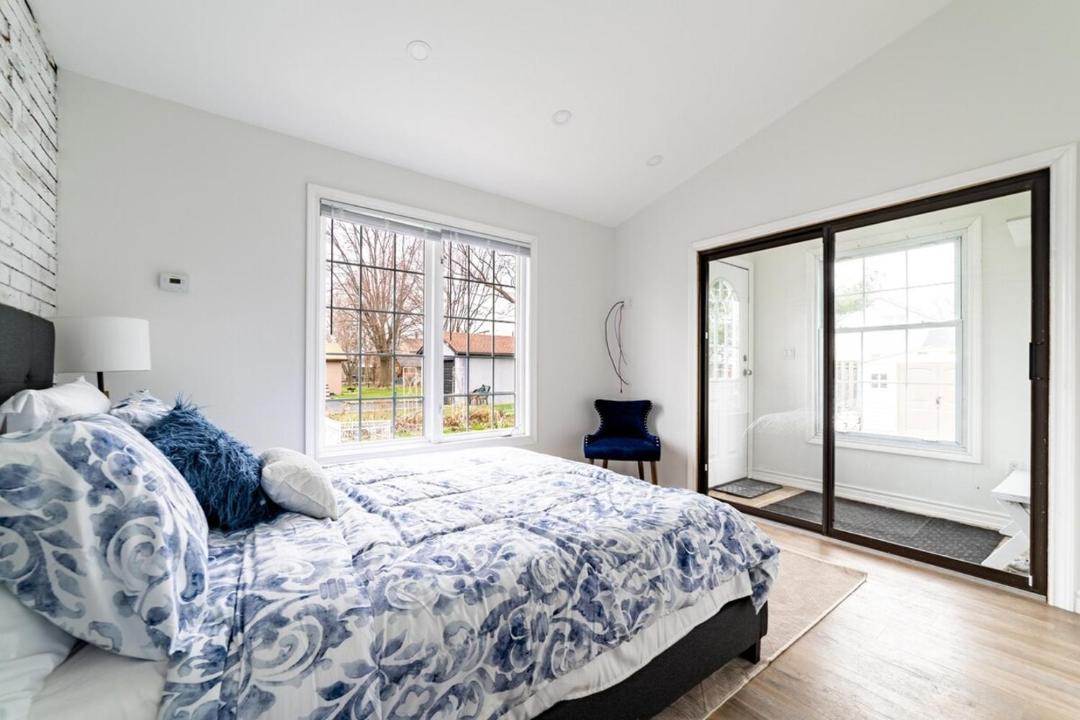 Photo of Bedroom in Welland
