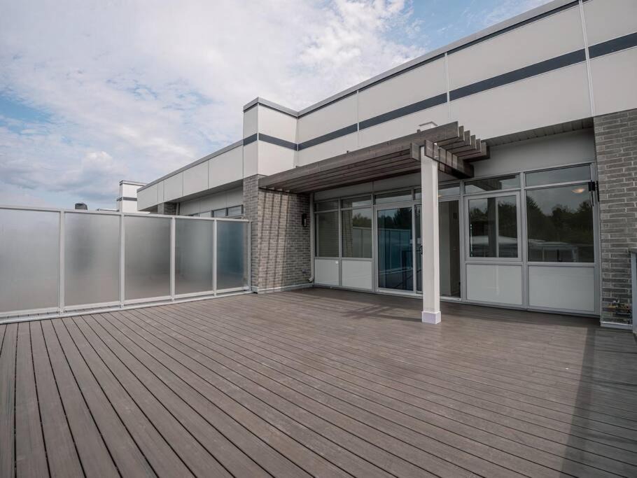 Photo of Patio Balcony in Innisfil