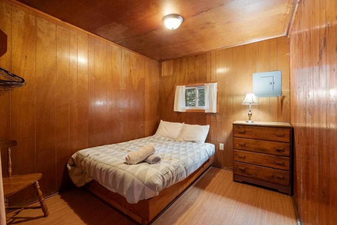 Photo of Bedroom in Otonabee-South Monaghan