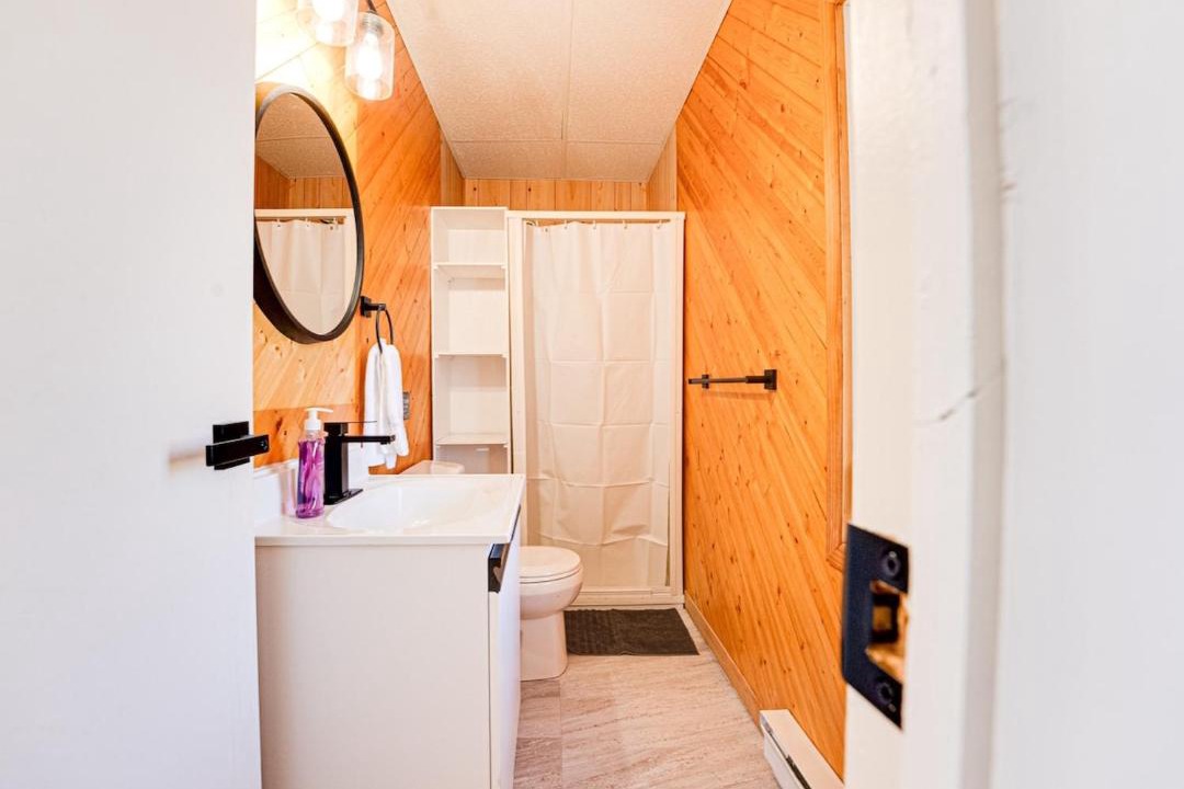 Photo of Bathroom in Magnetawan