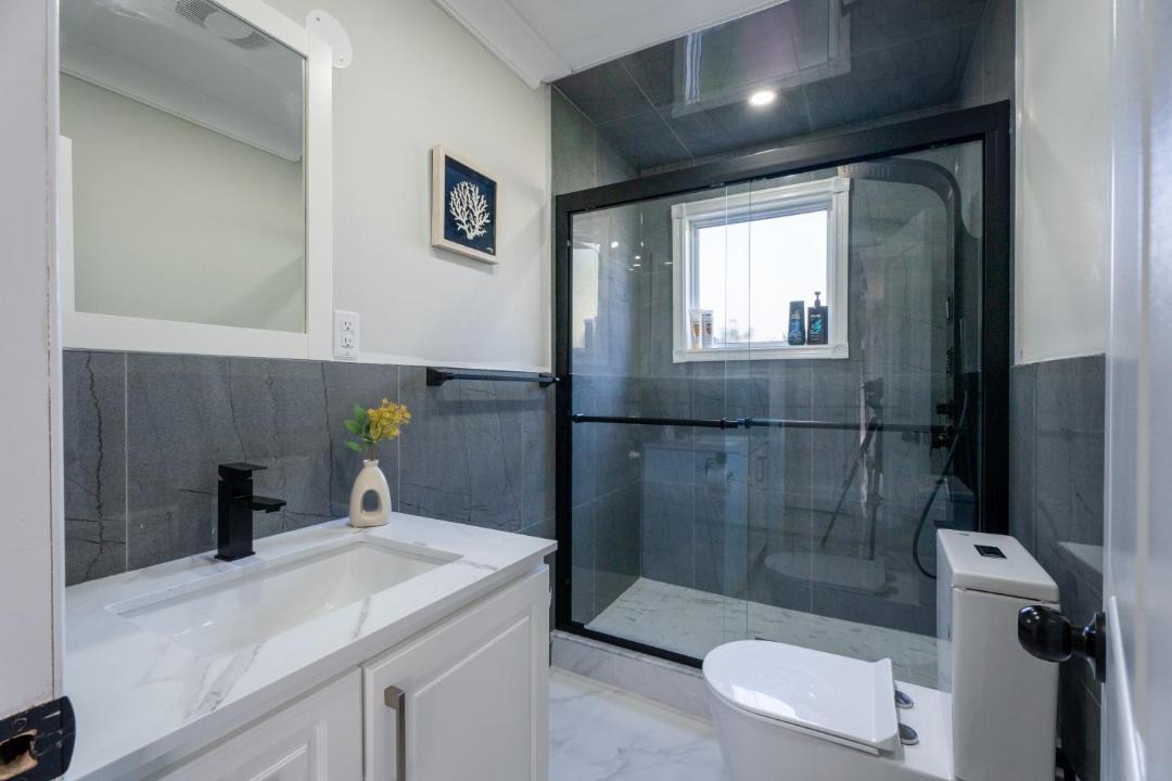 Photo of Bathroom in Brampton