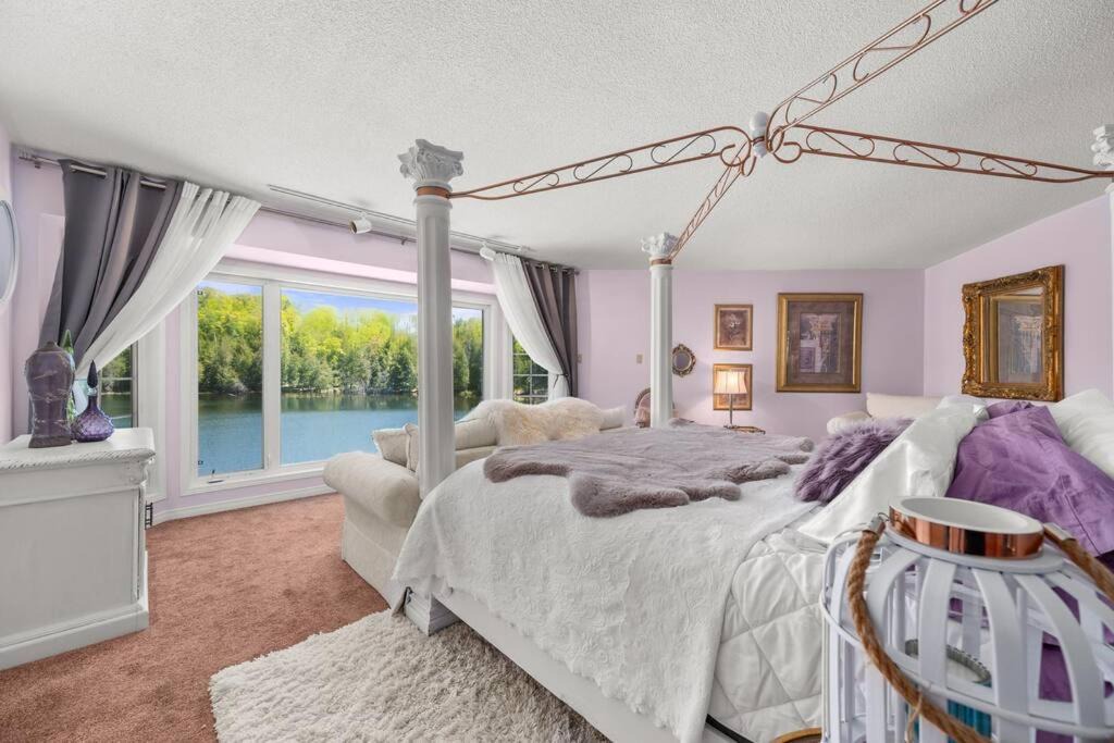 Photo of Bedroom in Bancroft