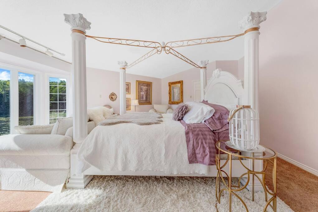 Photo of Bedroom in Bancroft