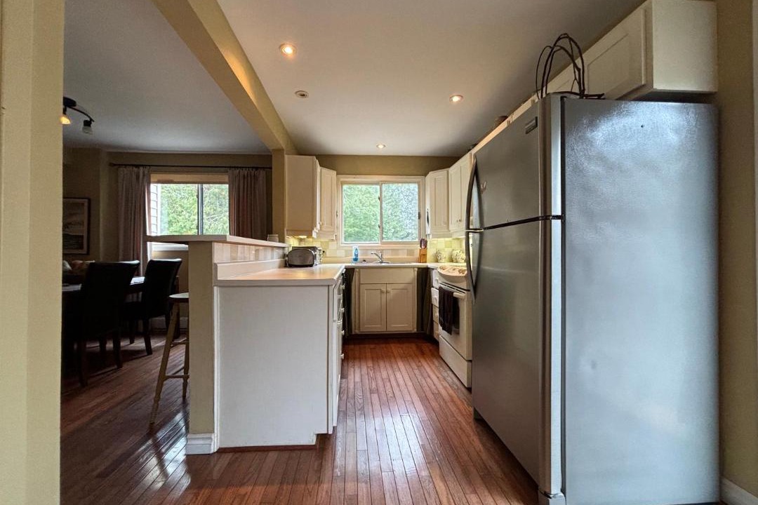 Photo of Kitchen in South Bruce Peninsula