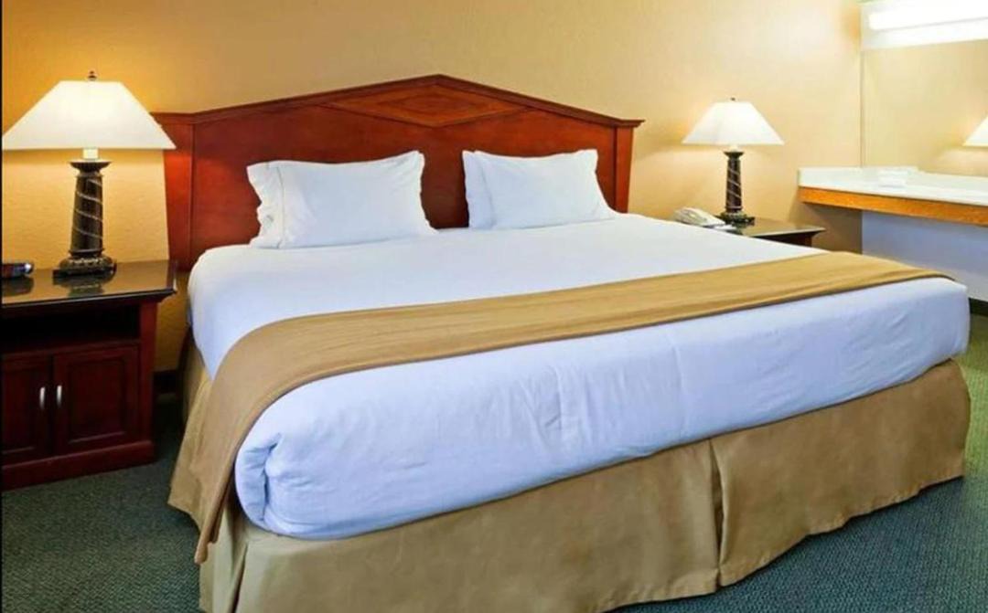 Photo of Bedroom in Eagan