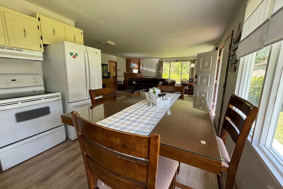 Photo of Kitchen in Sauble Beach