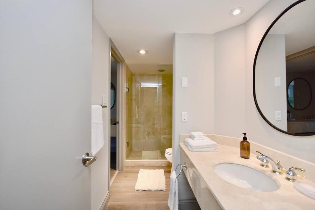Photo of Bathroom in Oro-Medonte