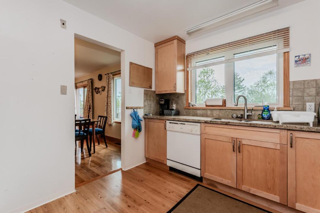 Photo of Kitchen in South Bruce Peninsula