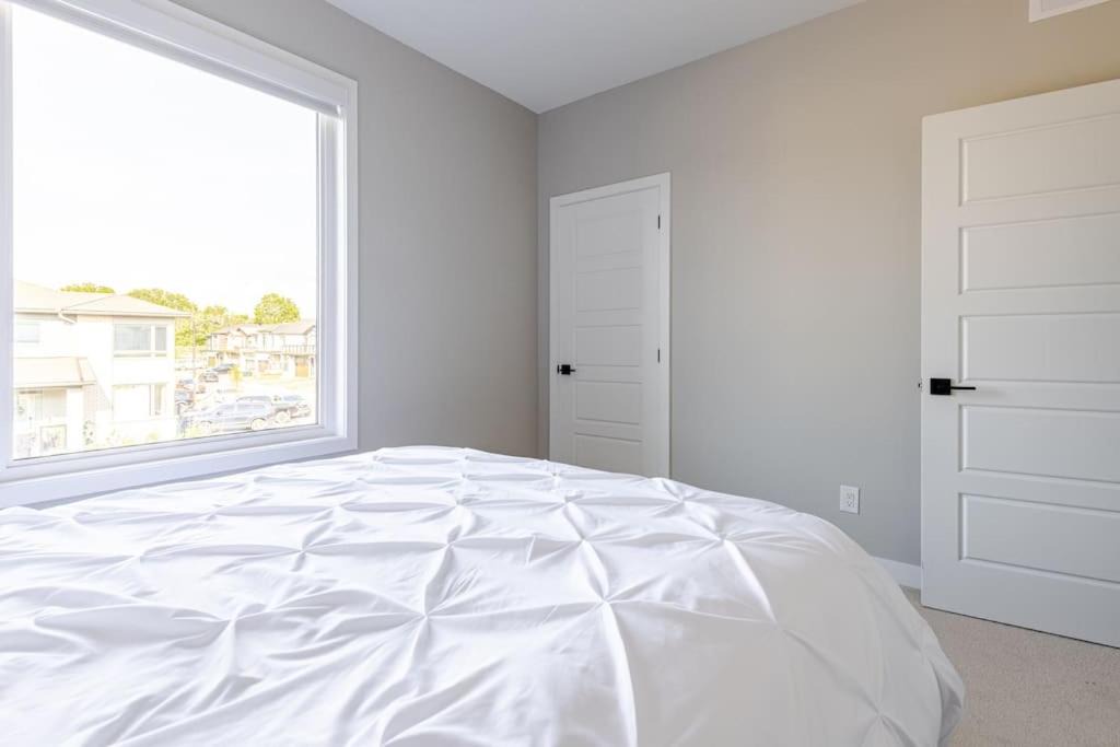 Photo of Bedroom in Ottawa Division