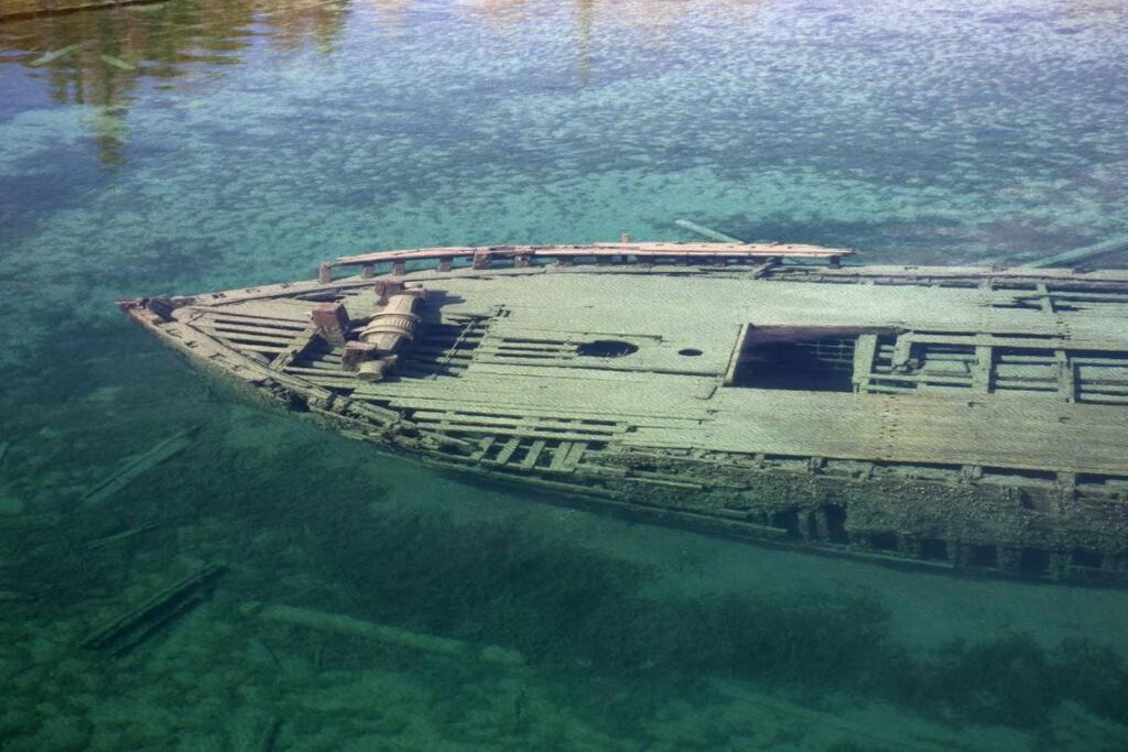 Photo of Others in Tobermory