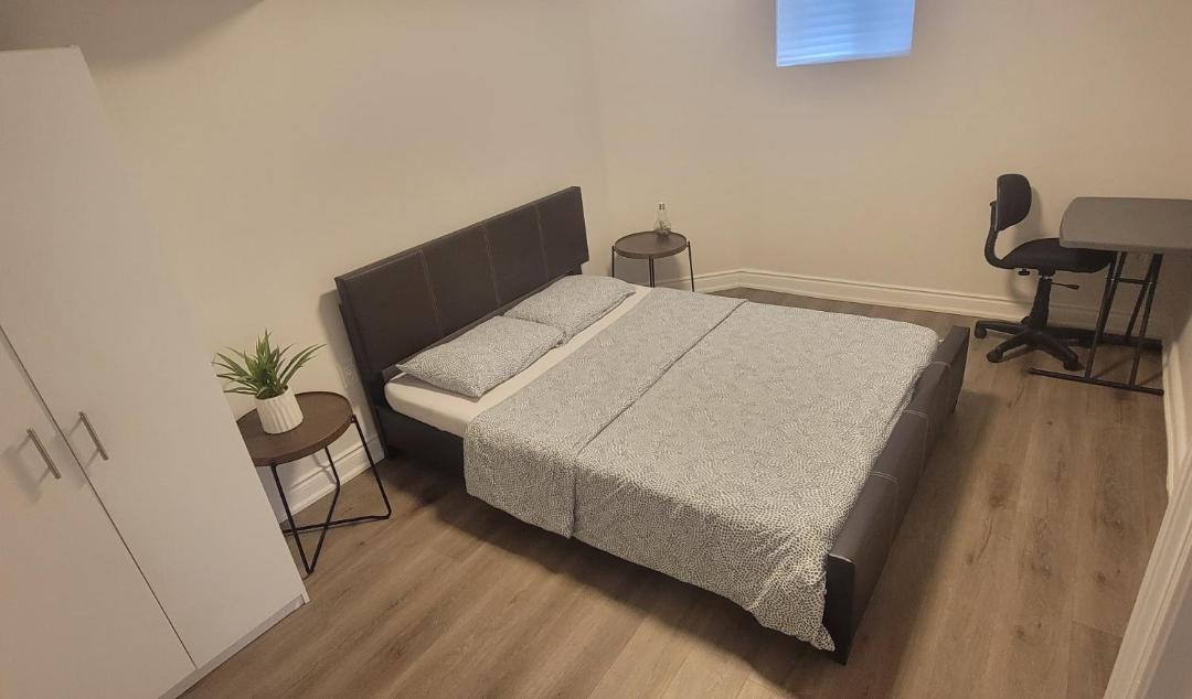 Photo of Bedroom in Stoney Creek