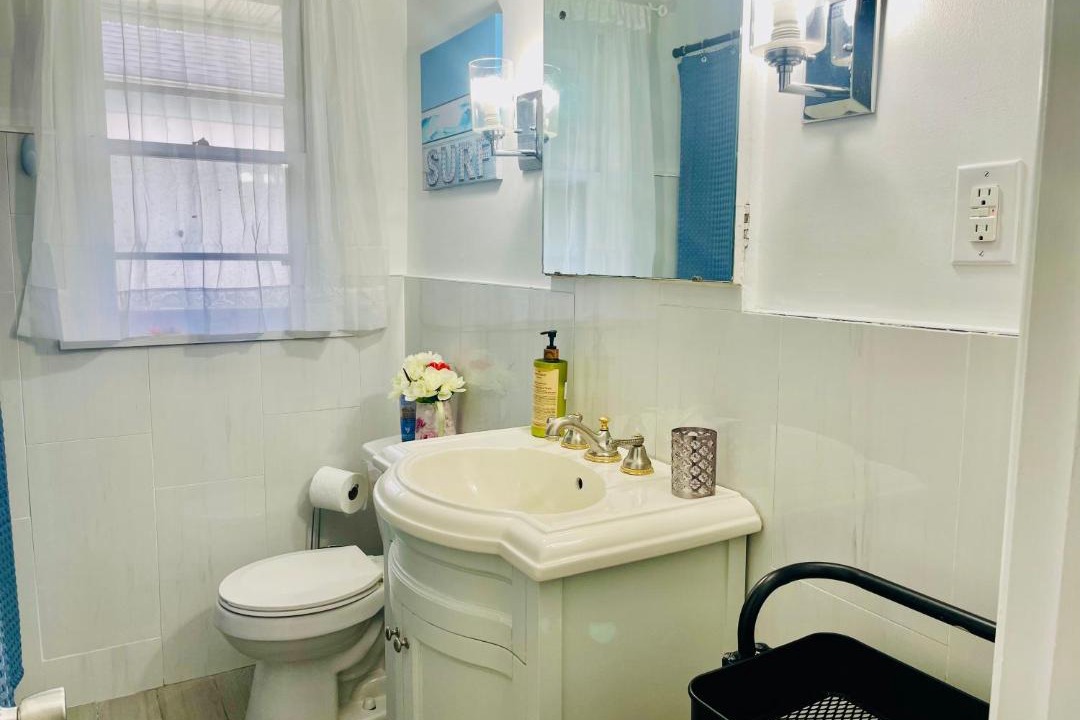Photo of Bathroom in Etobicoke
