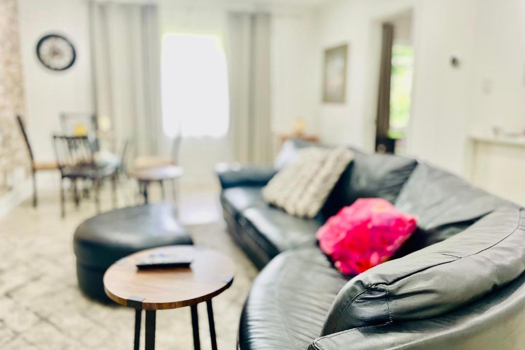 Photo of Livingroom in Etobicoke