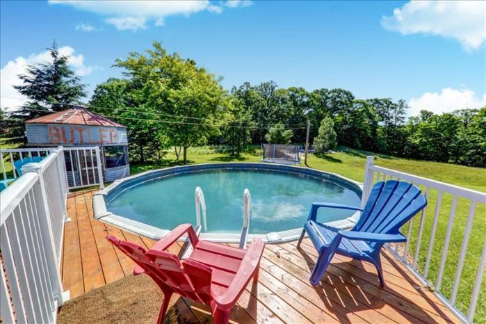 Photo of Outdoor in Elizabethtown-Kitley