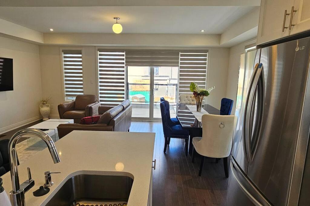 Photo of Livingroom in Clarington