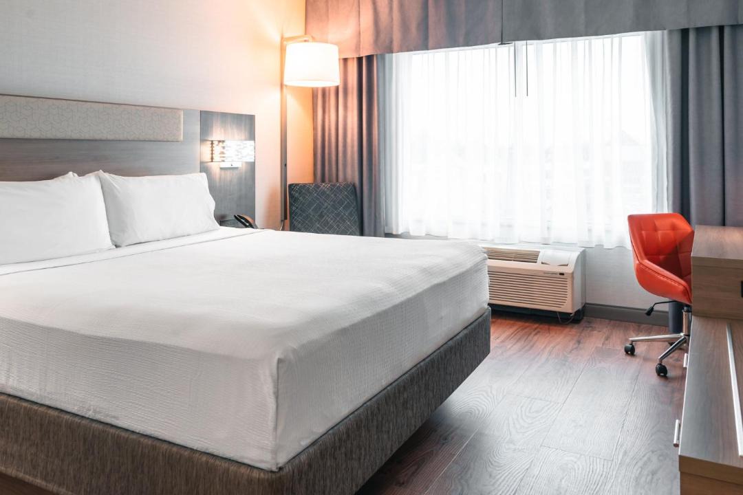 Photo of Bedroom in Kingston