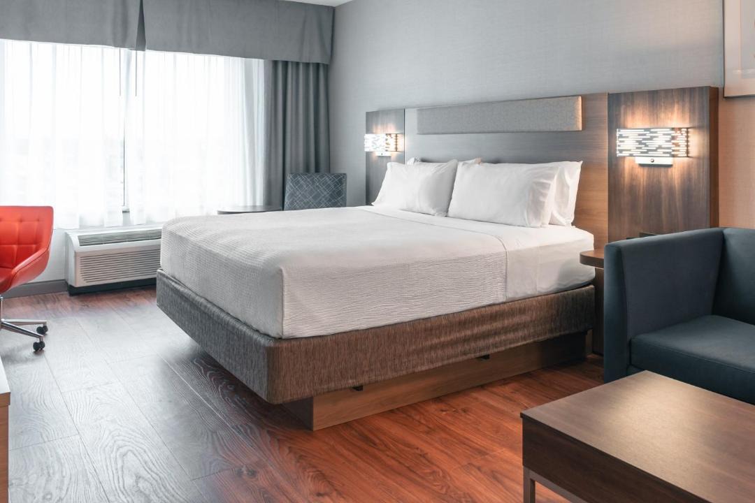 Photo of Bedroom in Kingston