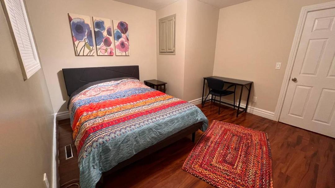 Photo of Bedroom in South Central