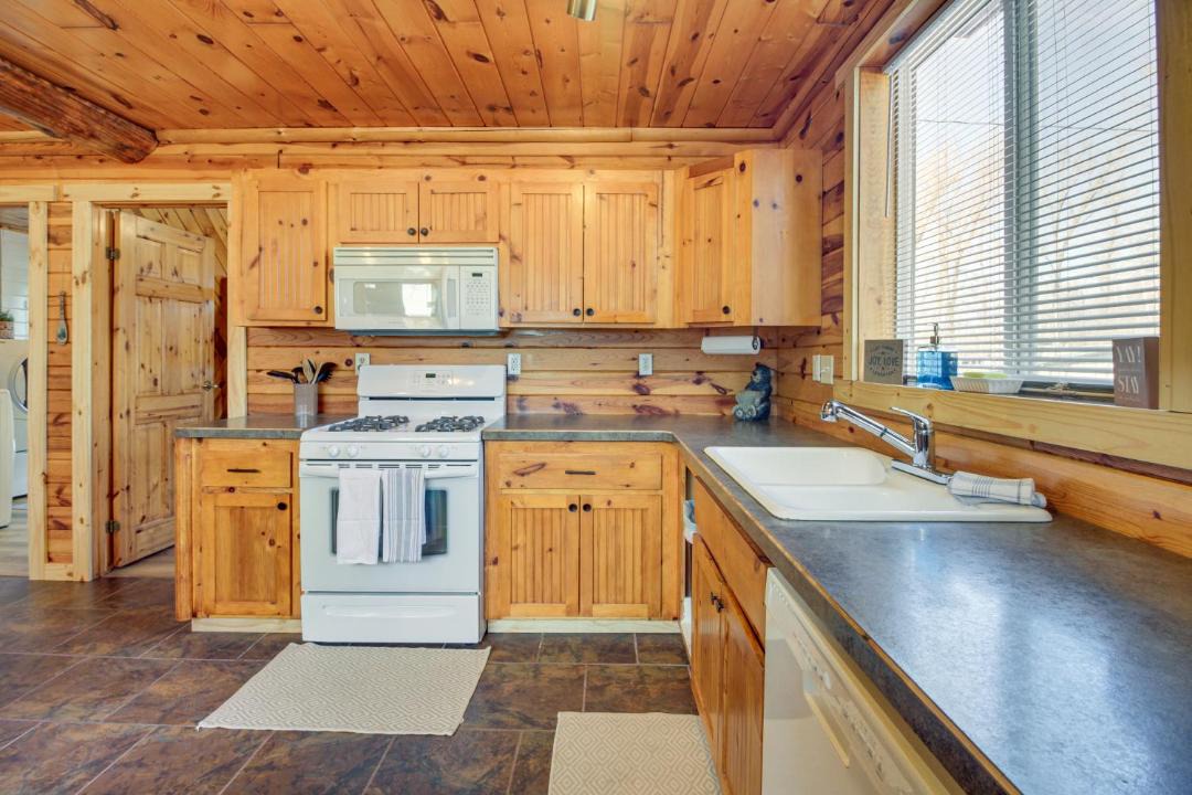 Photo of Kitchen in Garrison