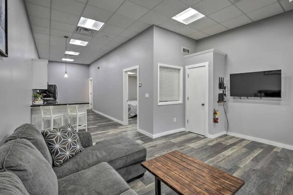 Photo of Livingroom in Albert Lea