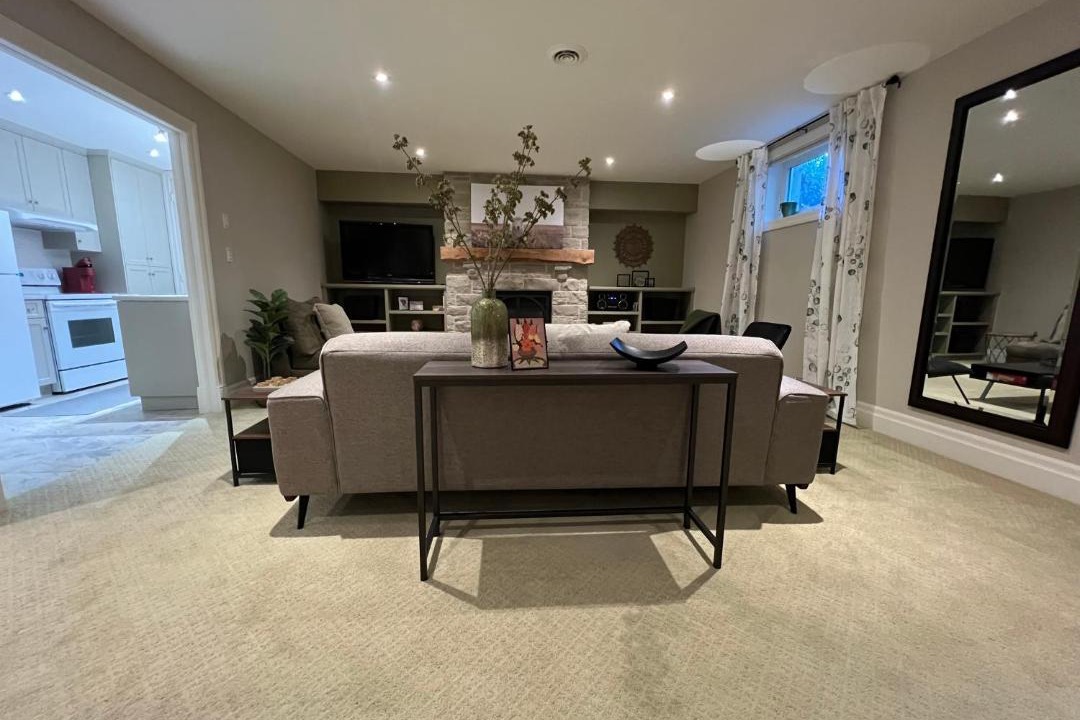 Photo of Livingroom in Guelph/Eramosa