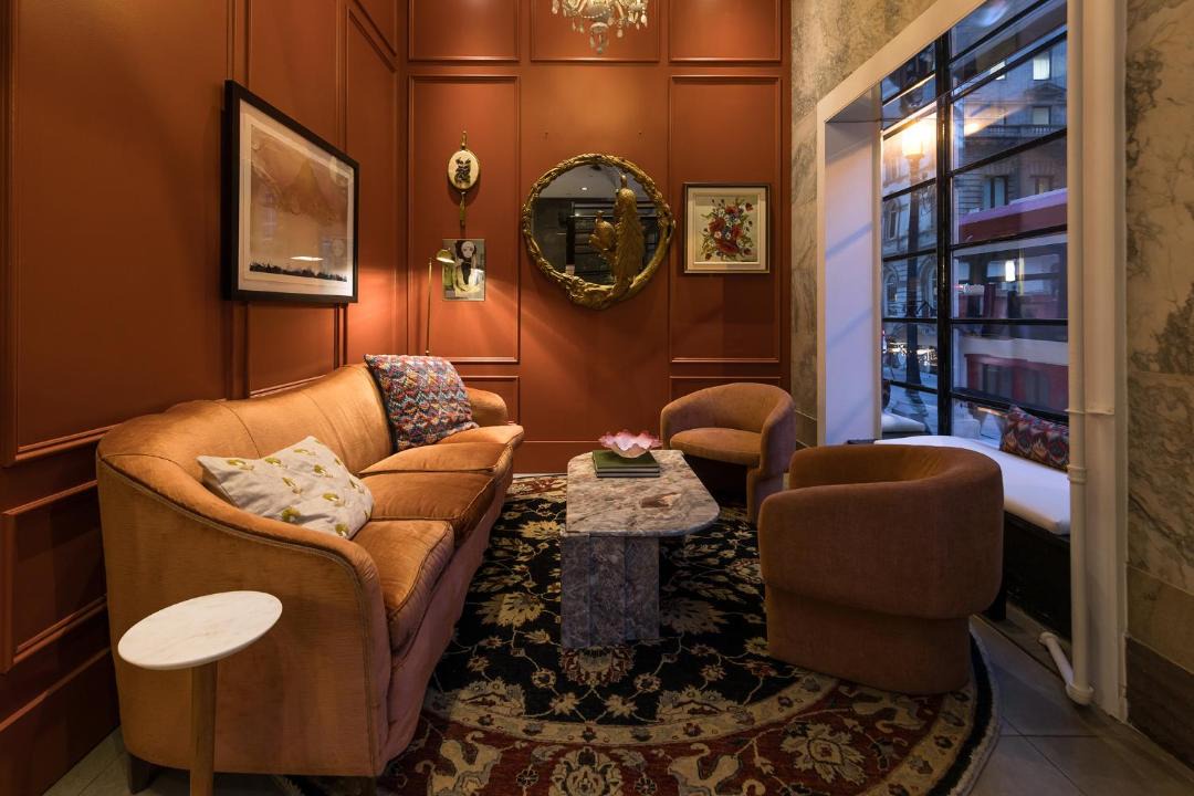 Photo of Livingroom in Financial District