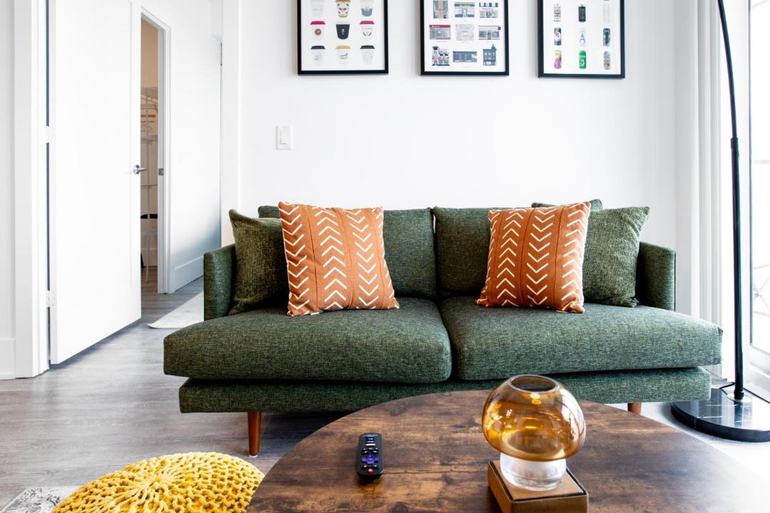 Photo of Livingroom in Toronto Entertainment District