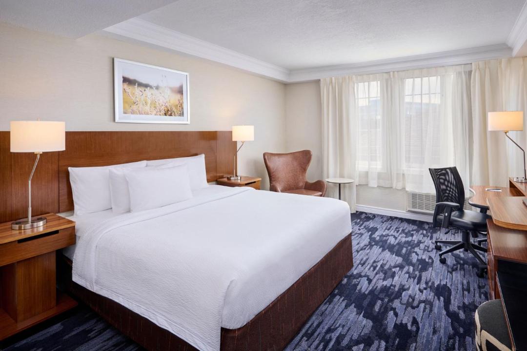Photo of Bedroom in Kanata Lakes - Marchwood Lakeside - Morgan's Grant - Kanata