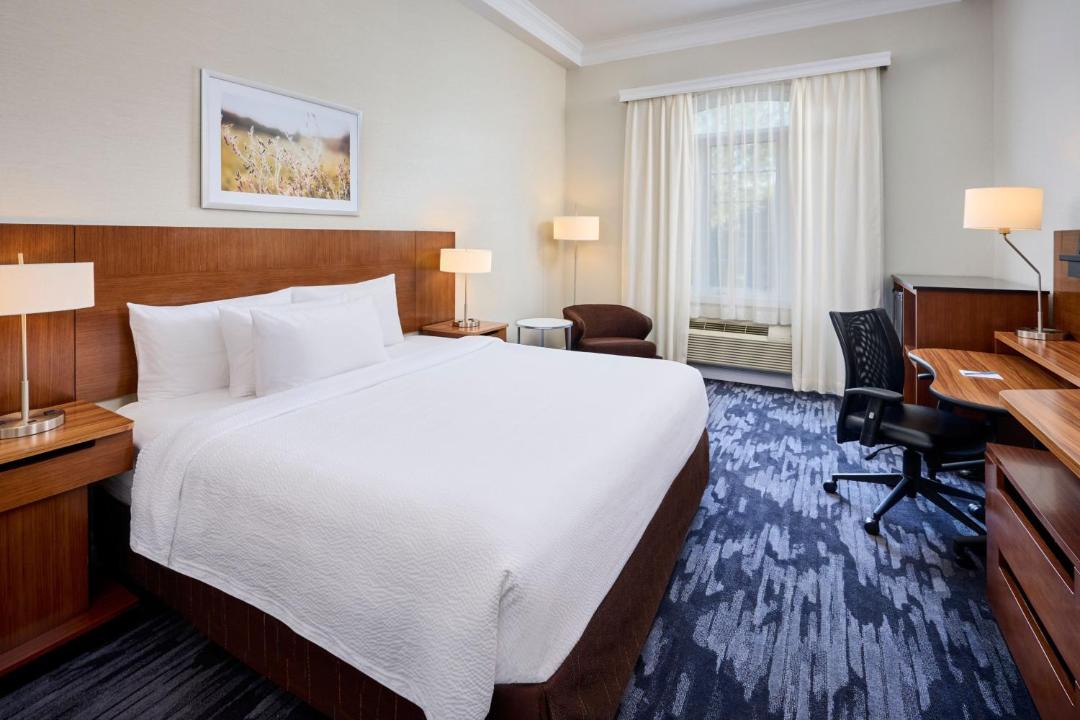 Photo of Bedroom in Kanata Lakes - Marchwood Lakeside - Morgan's Grant - Kanata