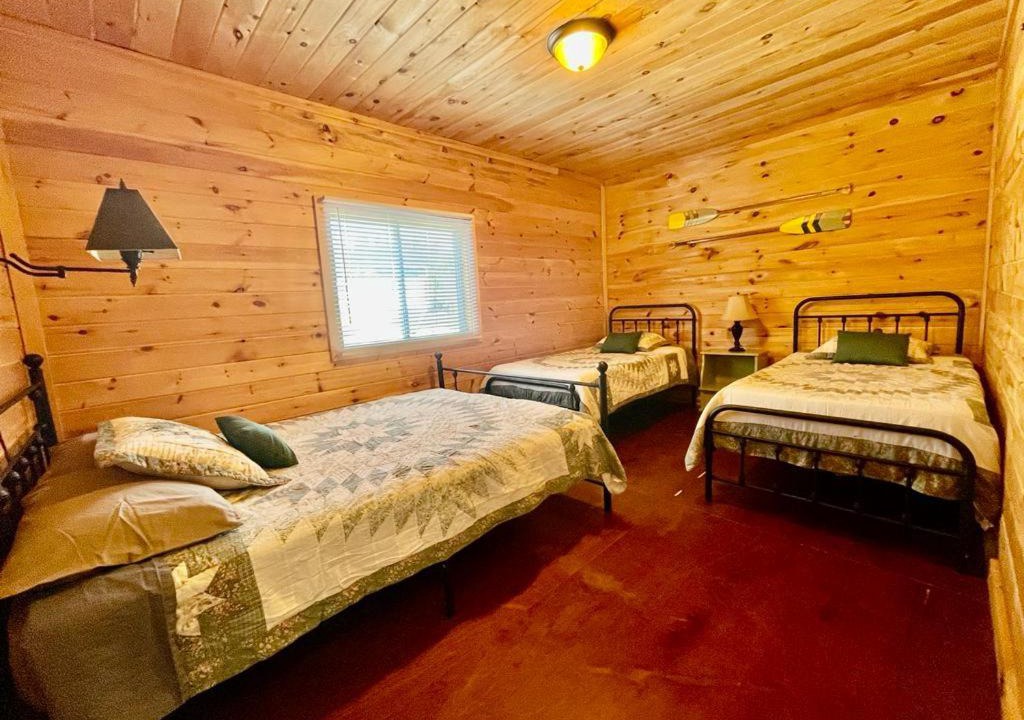 Photo of Bedroom in Unorganized Centre Parry Sound