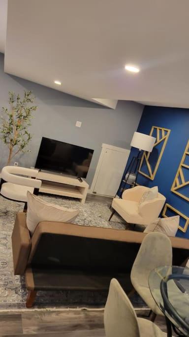 Photo of Livingroom in Walkerville