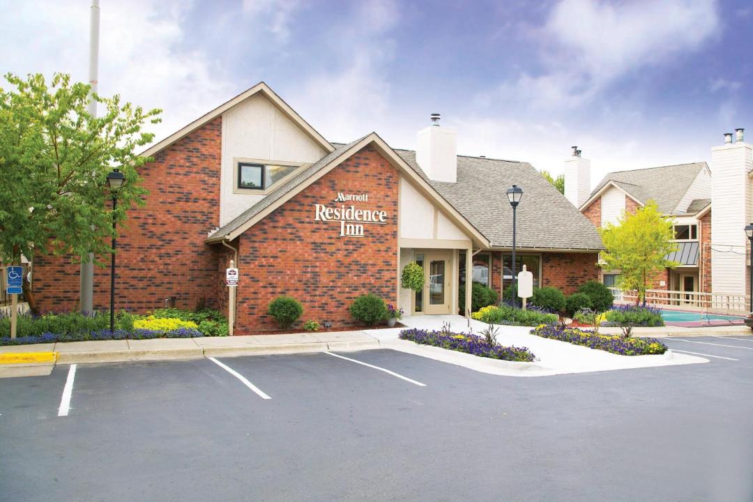 Photo of Buildings in Eden Prairie