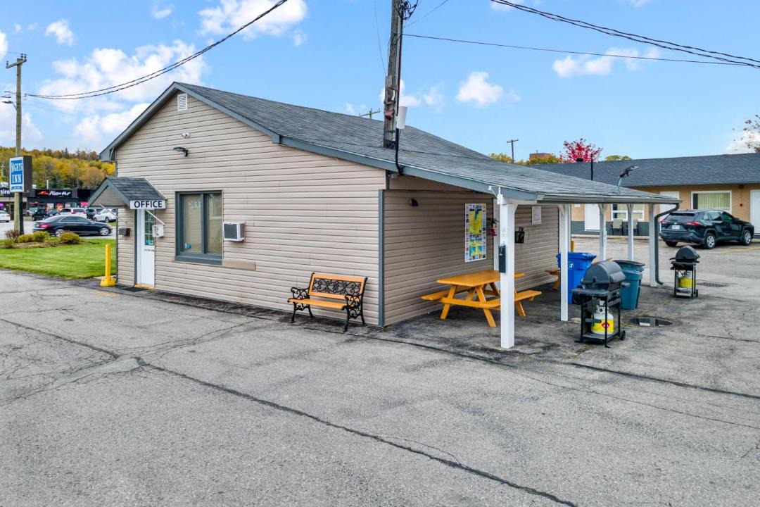 Photo of Buildings in Owen Sound