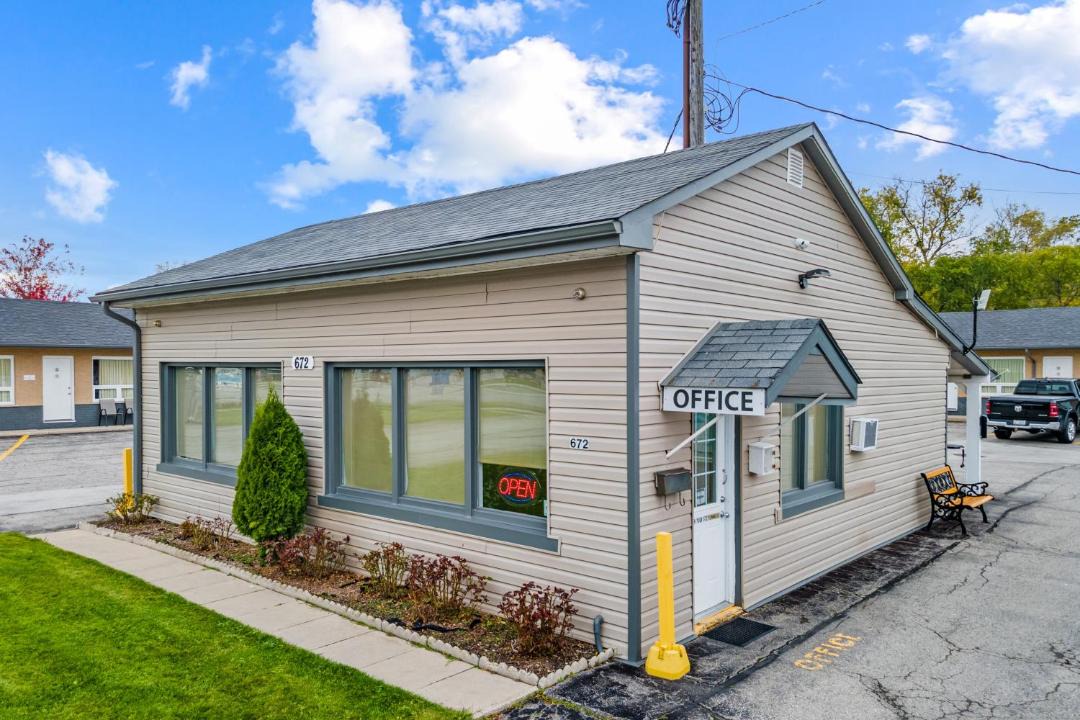 Photo of Buildings in Owen Sound