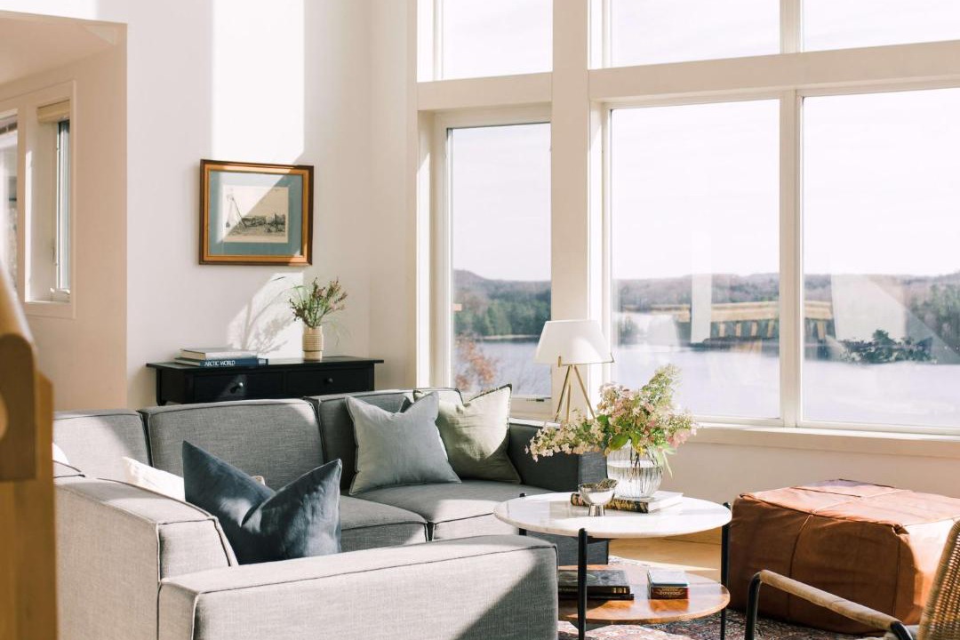 Photo of Livingroom in Frontenac