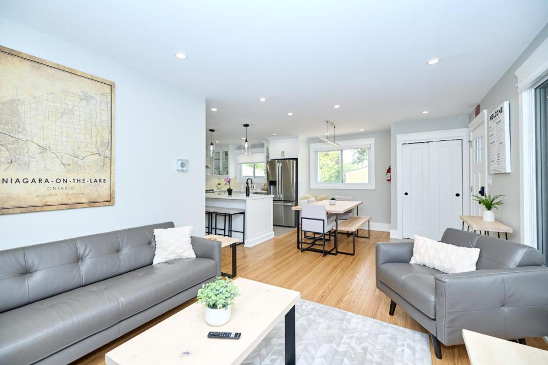 Photo of Livingroom in Old Town Historic District